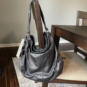 Perlina New York Black Purse